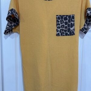 First love medium yellow short sleeve shirt .